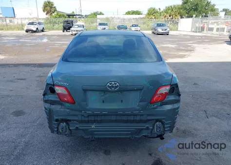 2007 Toyota Camry Le z USA, uszkodzony, nr VIN 4T1BE46K07U618279